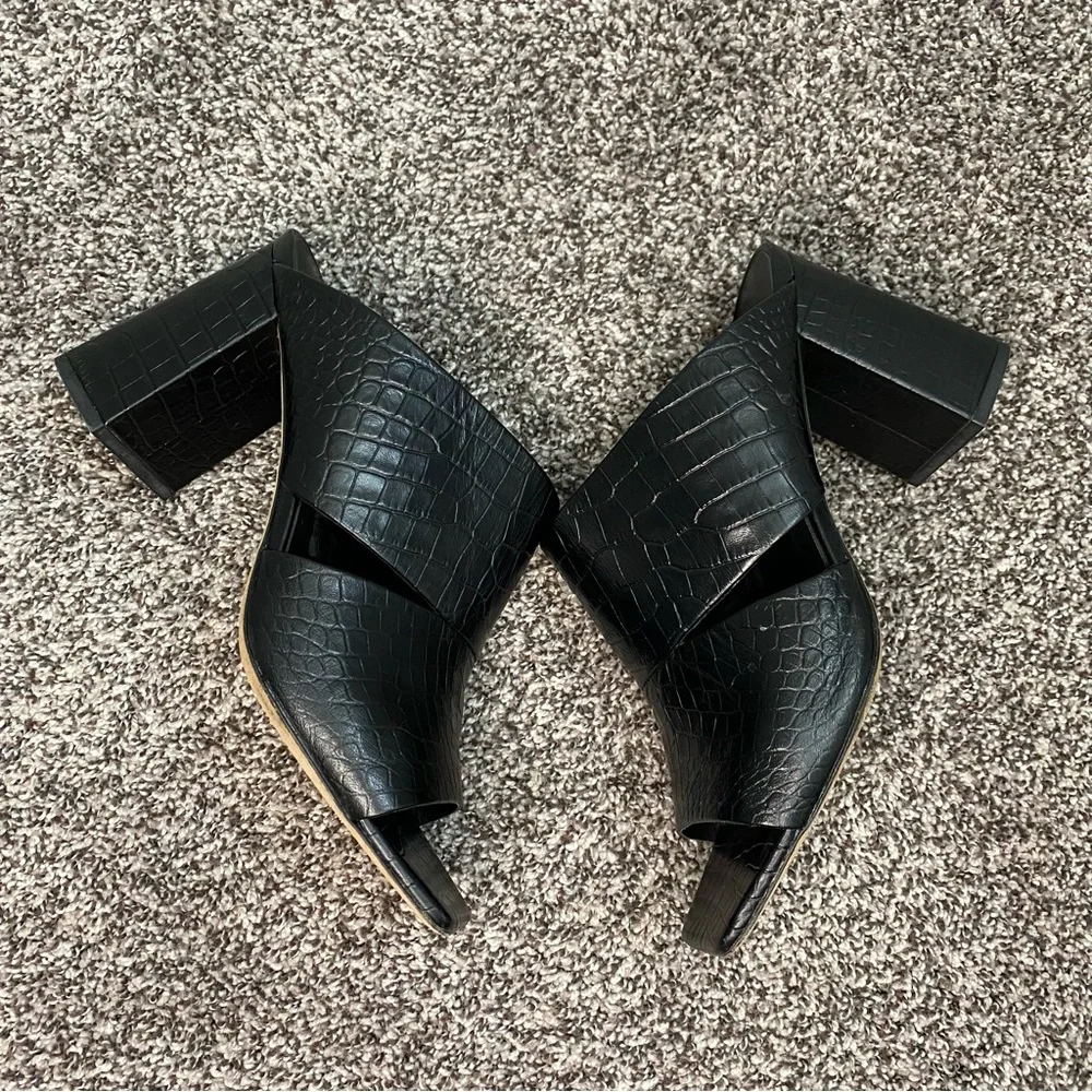 Vince Nelda Cutout Croceffect Leather‎ Black Square Heels Sandals Women’s 10